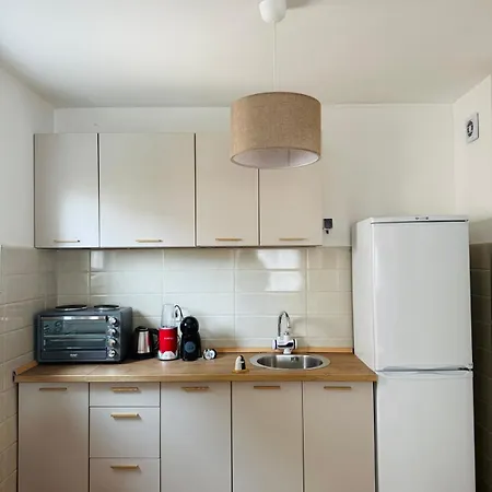 Comfort Corner Apartment *